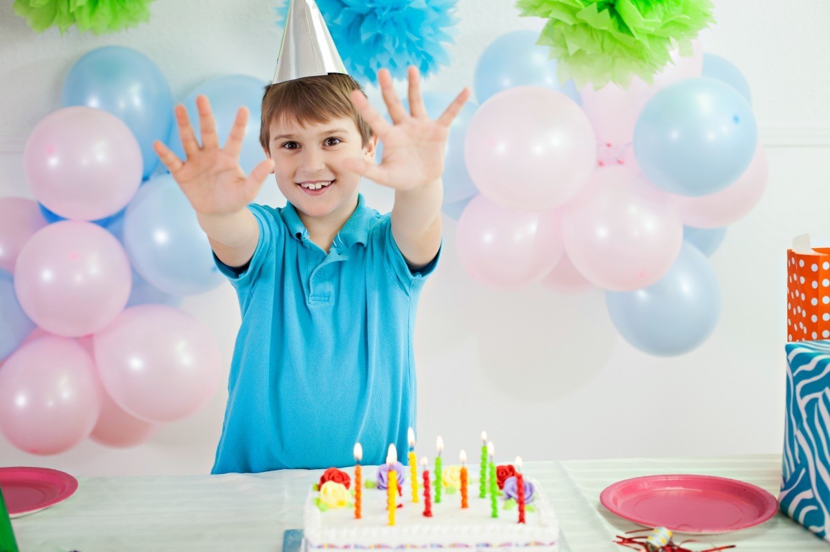 Idées de thèmes pour l'anniversaire d'un garçon de 10 ans – Collectif pour  l'enfant